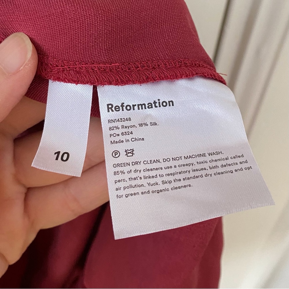 $218 Reformation Red Velvet Ruffle Hem Smocked Back Sleeveless Mini Dress Sz 10 - Picture 12 of 12